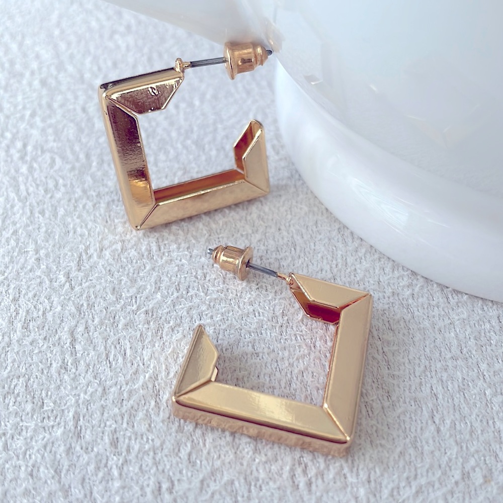 Square geometric dangle earrings